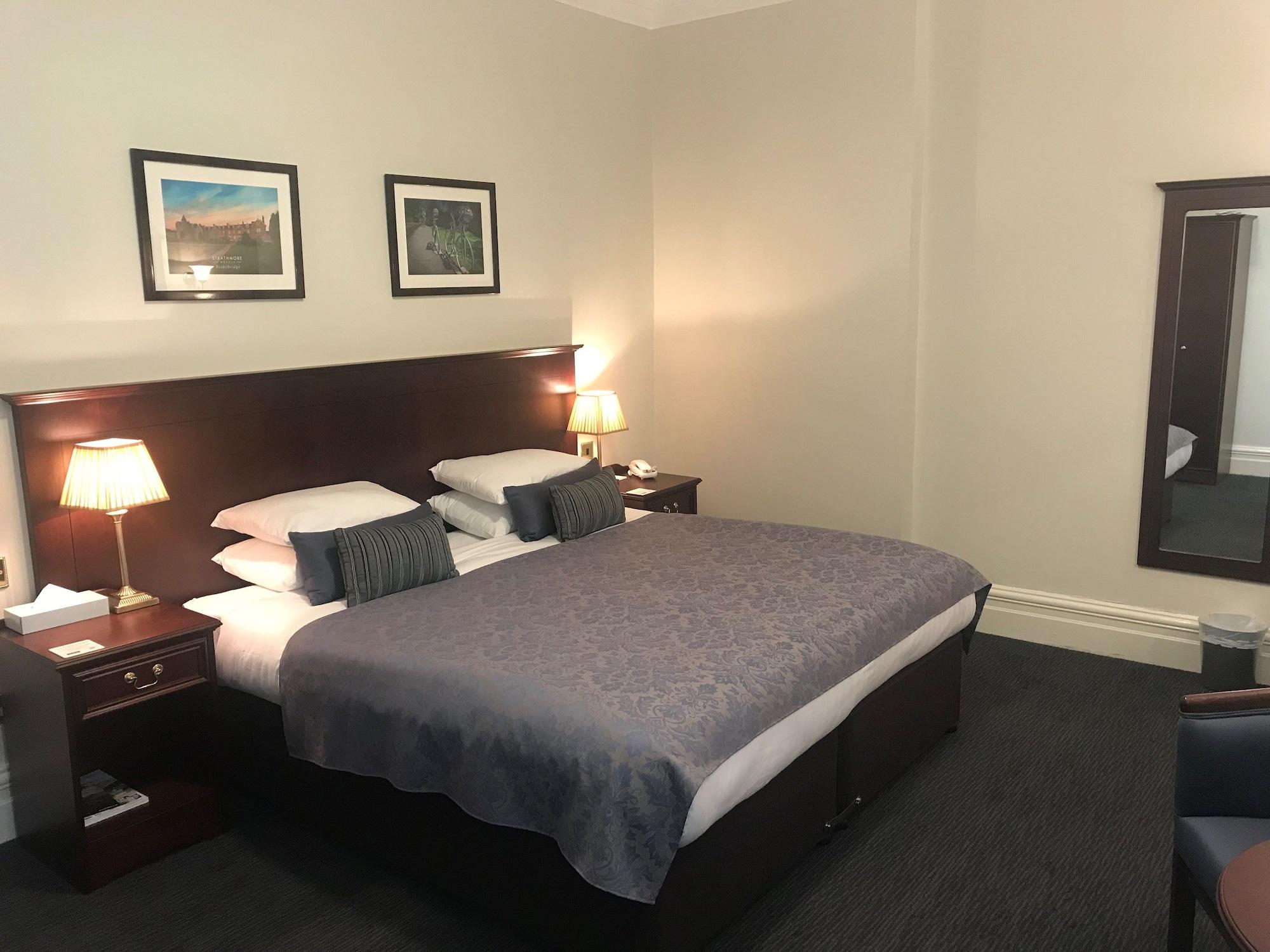 Cairn Hotel Harrogate Eksteriør billede