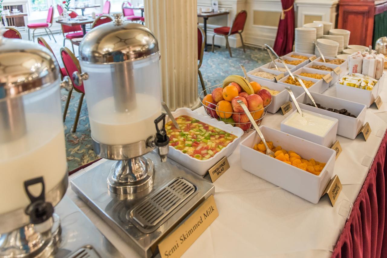Cairn Hotel Harrogate Eksteriør billede